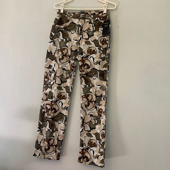 Karen Kane brown green floral Sahara flared leg jean Size 4 NWT - Picture 1 of 9